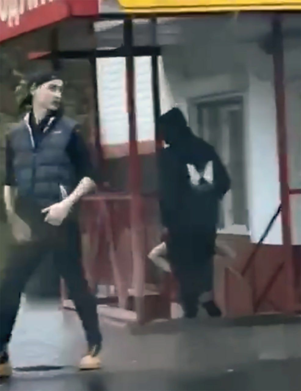 Новини Житомира - фото з У Житомирі напали на працівника Територіального центру комплектування та соціальної підтримки