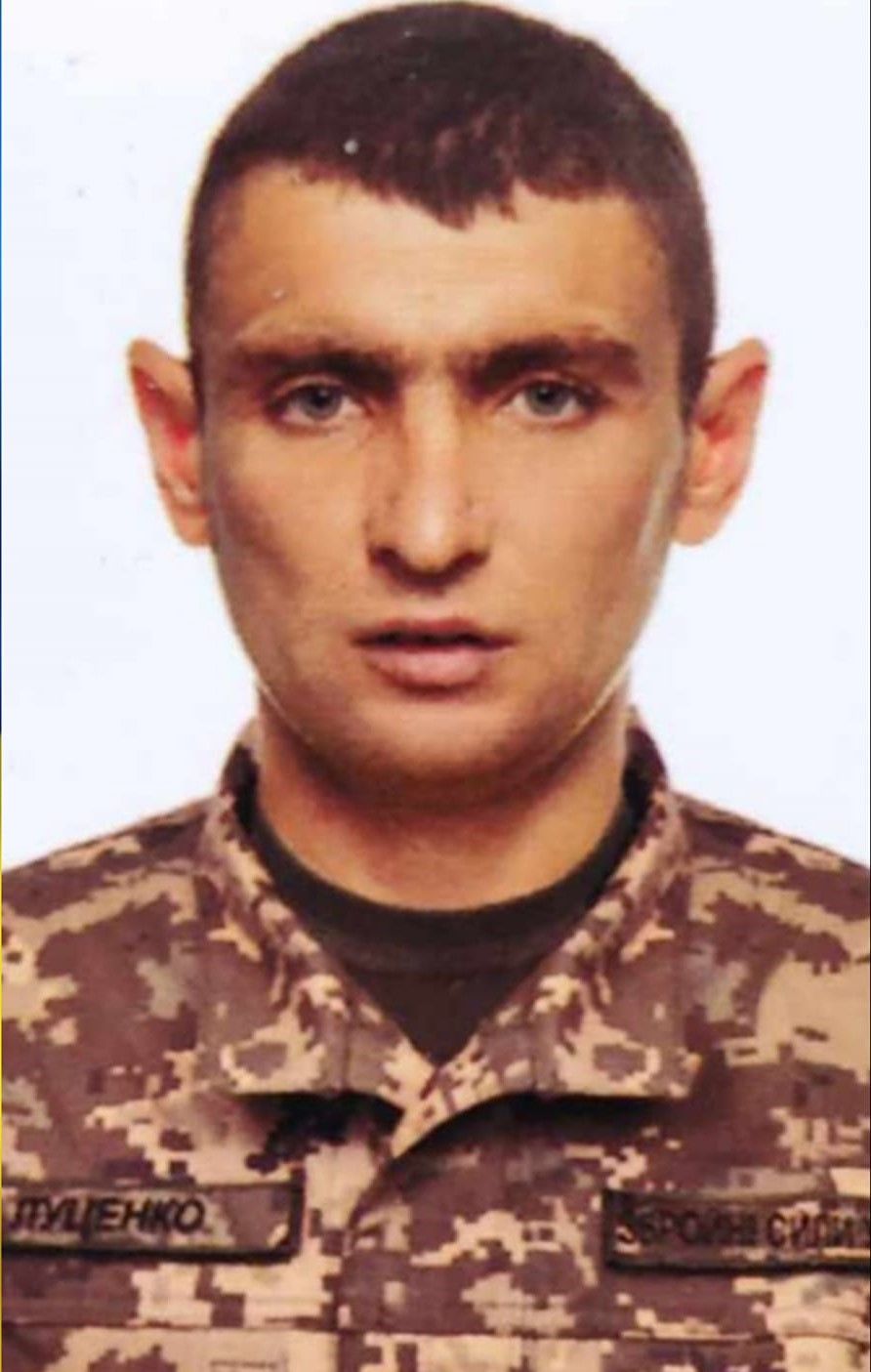 Новини Хмельницького - фото з Дев'ятеро захисників з Хмельниччини навіки стали Героями. Ким вони були?