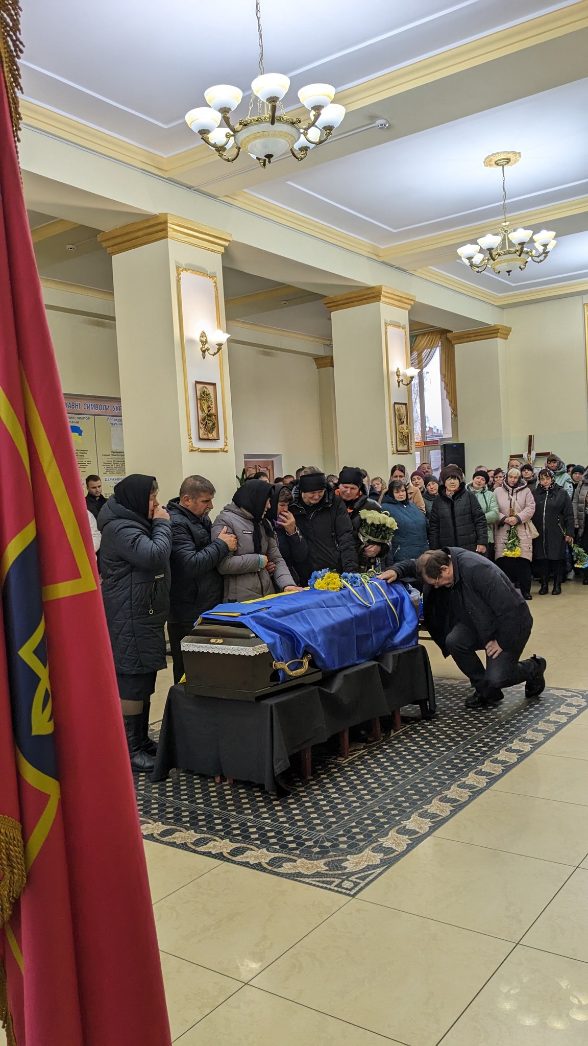 На зображенні може бути: 10 людей та текст