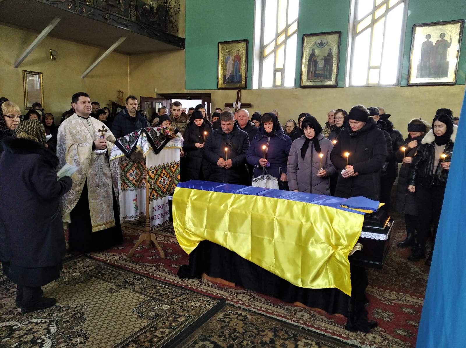 На зображенні може бути: 10 людей