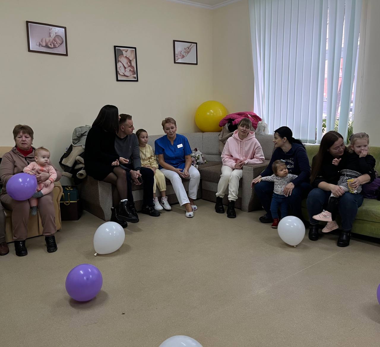 Новини Тернополя - фото з «Синку, ти тільки дихай»:  історії передчасно народжених діток з Тернополя