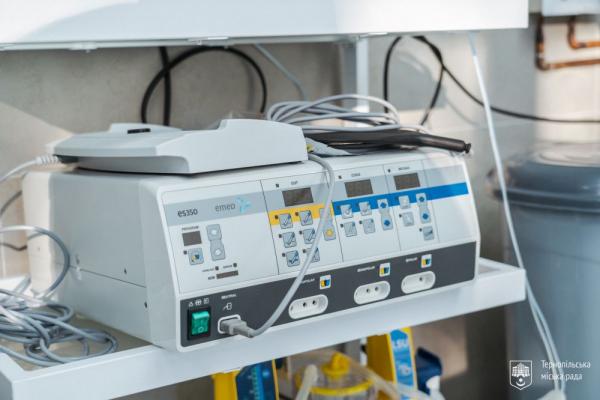 Новини Тернополя - фото з У лікарні Тернополя відкрили оновлений хірургічний блок, де зможуть проводити унікальні операції