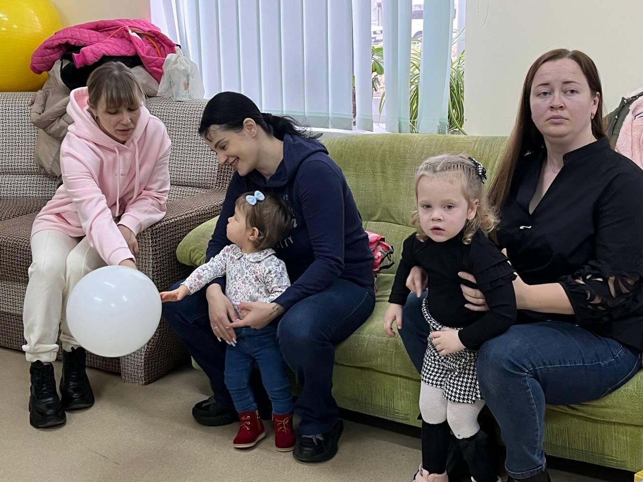 Новини Тернополя - фото з «Синку, ти тільки дихай»:  історії передчасно народжених діток з Тернополя