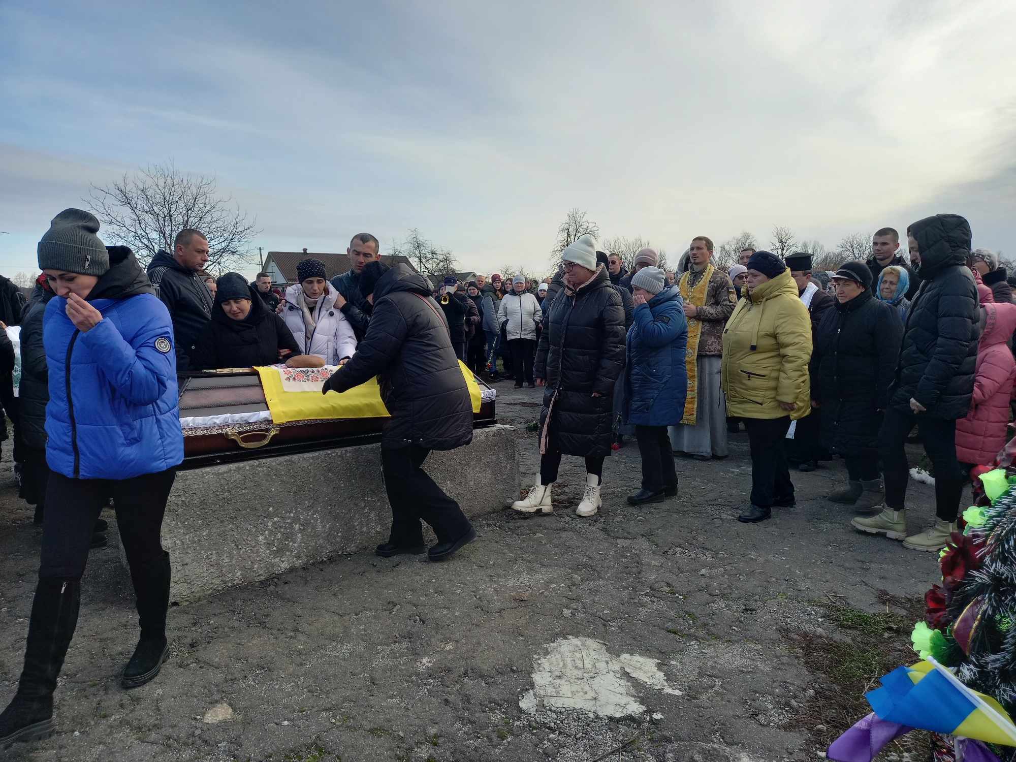 Новини Козятина - фото з «Витяг з-під обстрілу, поспішав до інших поранених та самого накрило»