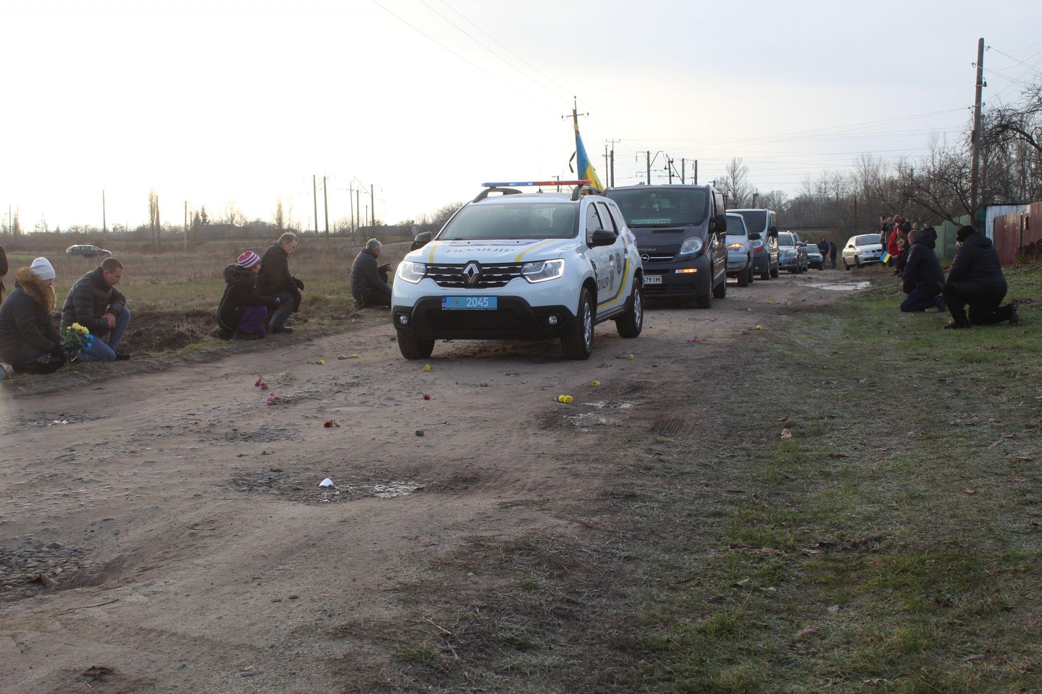 Новини Козятина - фото з «Витяг з-під обстрілу, поспішав до інших поранених та самого накрило»
