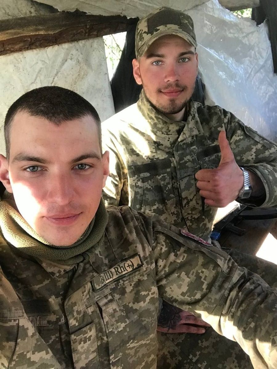 Новини Вінниці - фото з У Жмеринці оголосили день жалоби: додому «на щиті» повертається десантник Андрій Горбунов