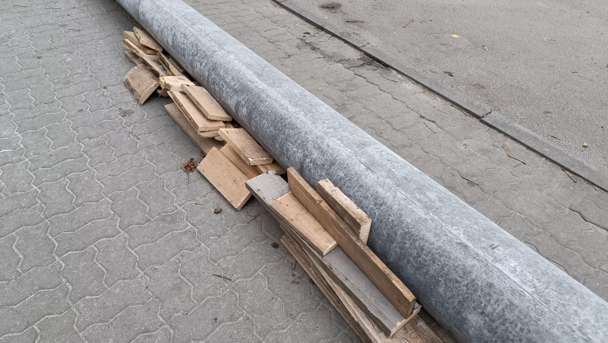 Новини Тернополя - фото з Стовпи, бруківка та сигнальні стрічки: що ремонтують на Замковій?