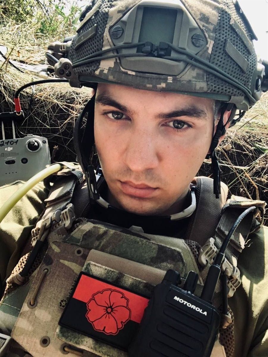 Новини Вінниці - фото з У Жмеринці оголосили день жалоби: додому «на щиті» повертається десантник Андрій Горбунов