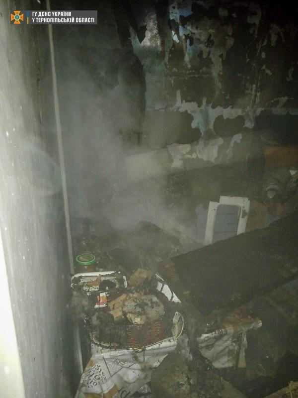 Новини Тернополя - фото з У Почаївській громаді у пожежі постраждав чоловік