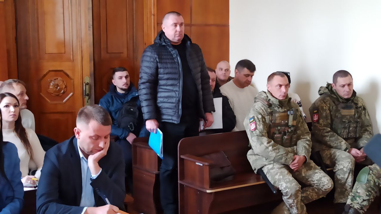 У справі про вбивство однієї дитини у Радомишлі та поранення іншої адвокат заявив про тиск