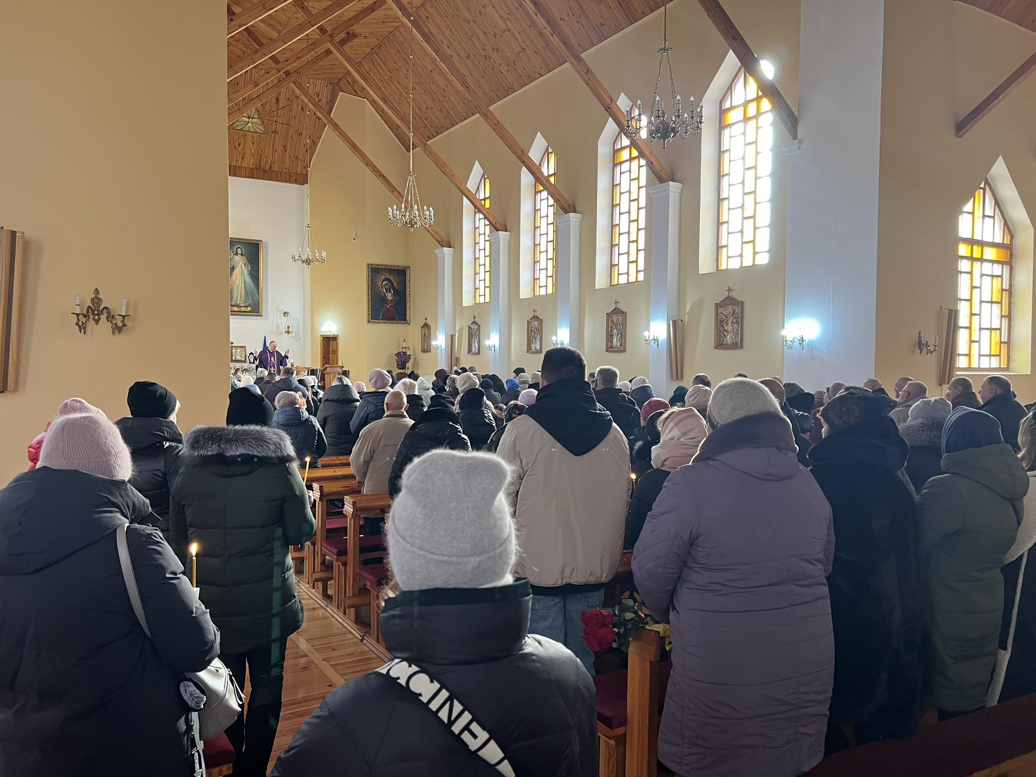 Новини Вінниці - фото з Загинув, прикриваючи побратимів. Вінниця попрощалась з Героєм Юрієм Марценюком