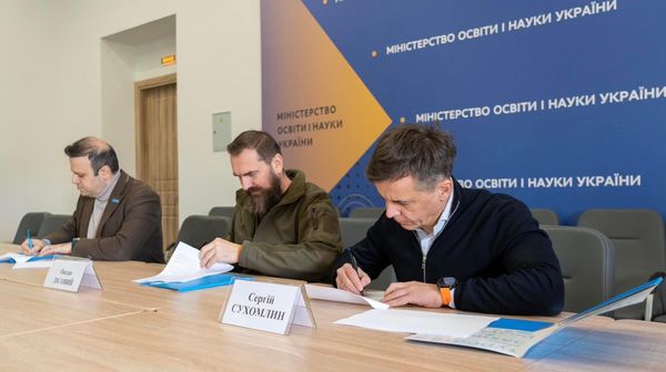 Новини Житомира - фото з У Житомирі підписали тристоронній меморандум про взаєморозуміння у сфері освіти