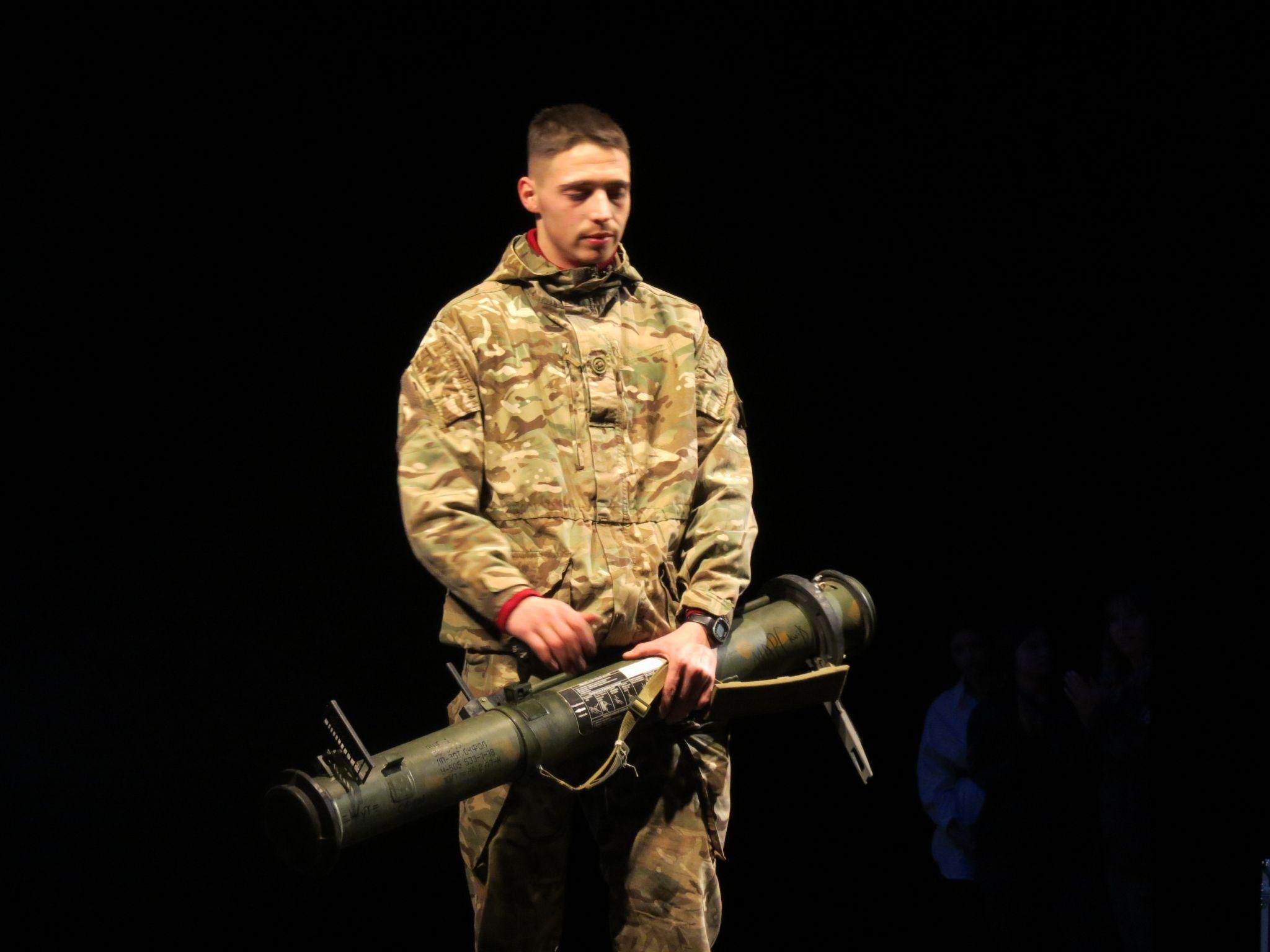 Новини Тернополя - фото з Подаруй Миколая солдату: у Тернополі збирали кошти на дрони для захисників