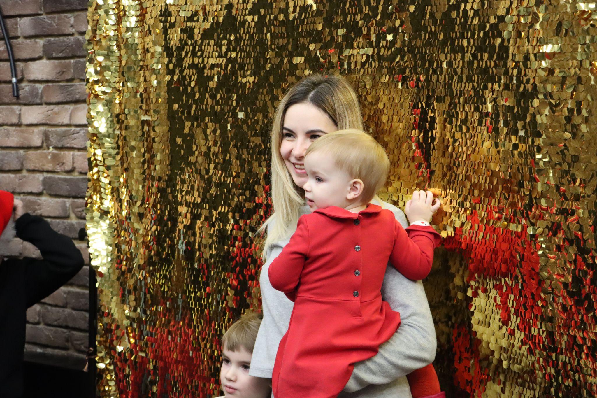 Новини Тернополя - фото з У Тернополі влаштували свято для вихованців дитбудинків сімейного типу: репортаж