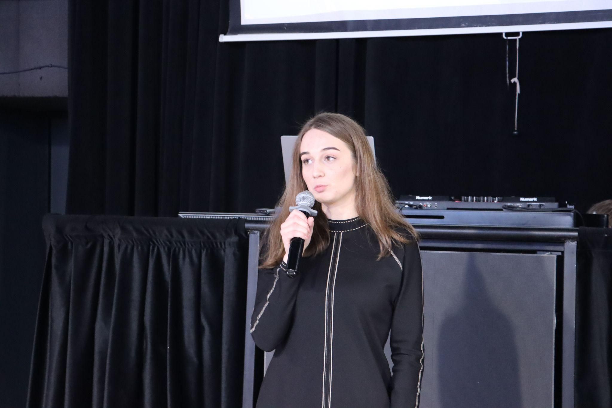 Новини Тернополя - фото з У Тернополі влаштували свято для вихованців дитбудинків сімейного типу: репортаж