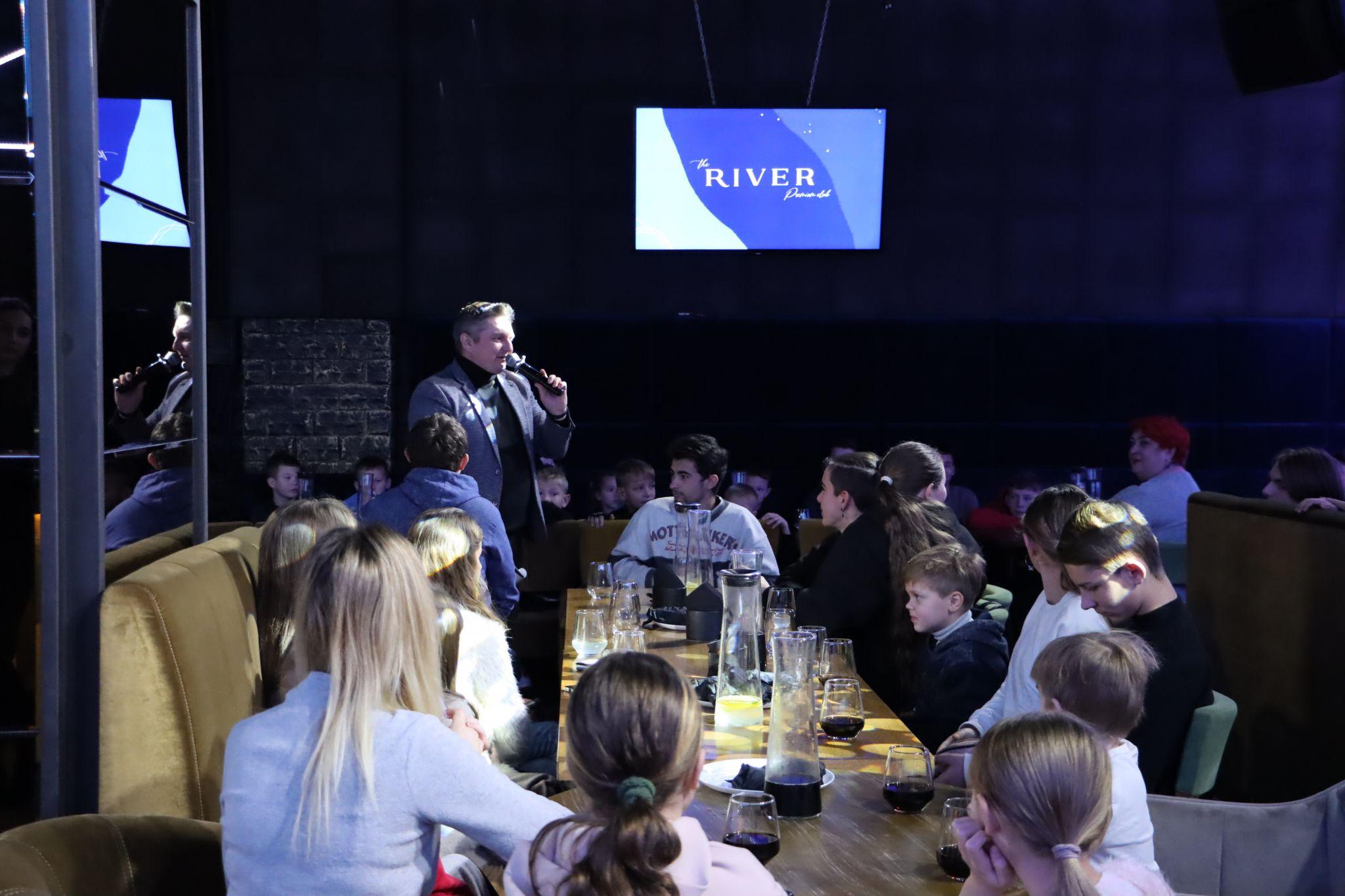 Новини Тернополя - фото з У Тернополі влаштували свято для вихованців дитбудинків сімейного типу: репортаж