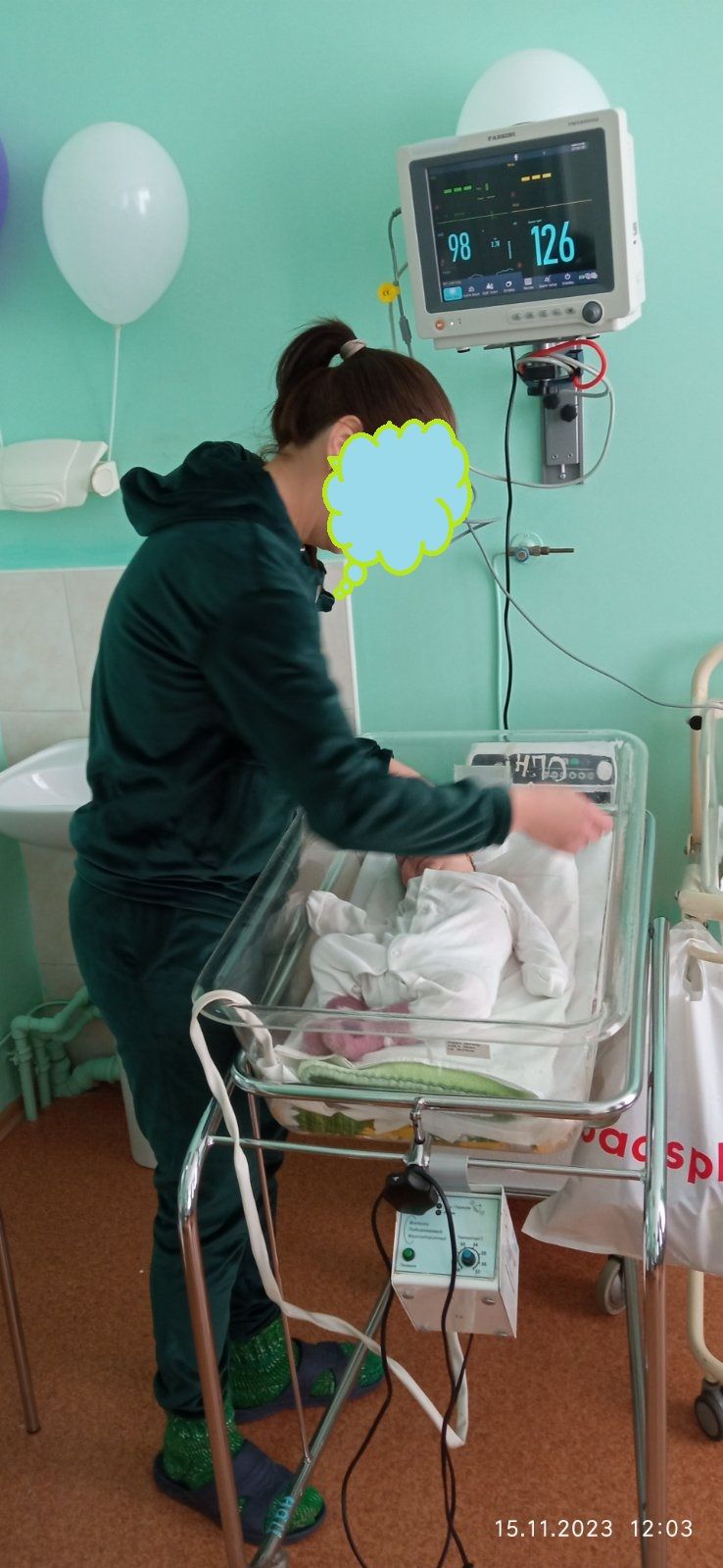 Новини Вінниці - фото з Вінницькі лікарі провели надскладну операцію, щоб врятувати життя новонародженої дівчинки