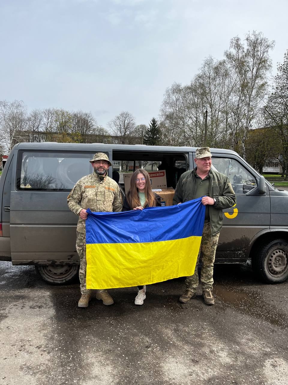 Новини Хмельницького - фото з “Часто отримую сповіщення про загиблих”. Зібрали сумні та зворушливі історії хмельницьких волонтерок