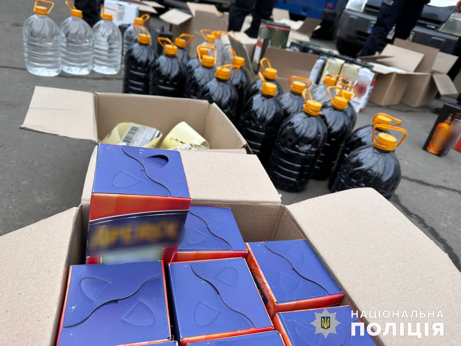 Новини Вінниці - фото з На території поштового відділення Могилів-Подільського вилучили понад 5 тонн контрафактного алкоголю