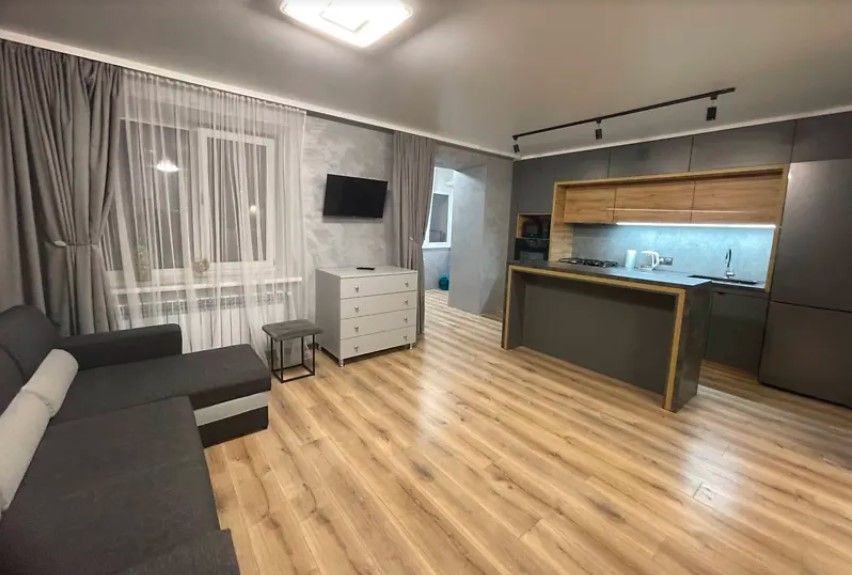 Новини Тернополя - фото з Скільки коштує орендувати квартиру на Новий рік у Тернополі й Карпатах? Ми дізнались