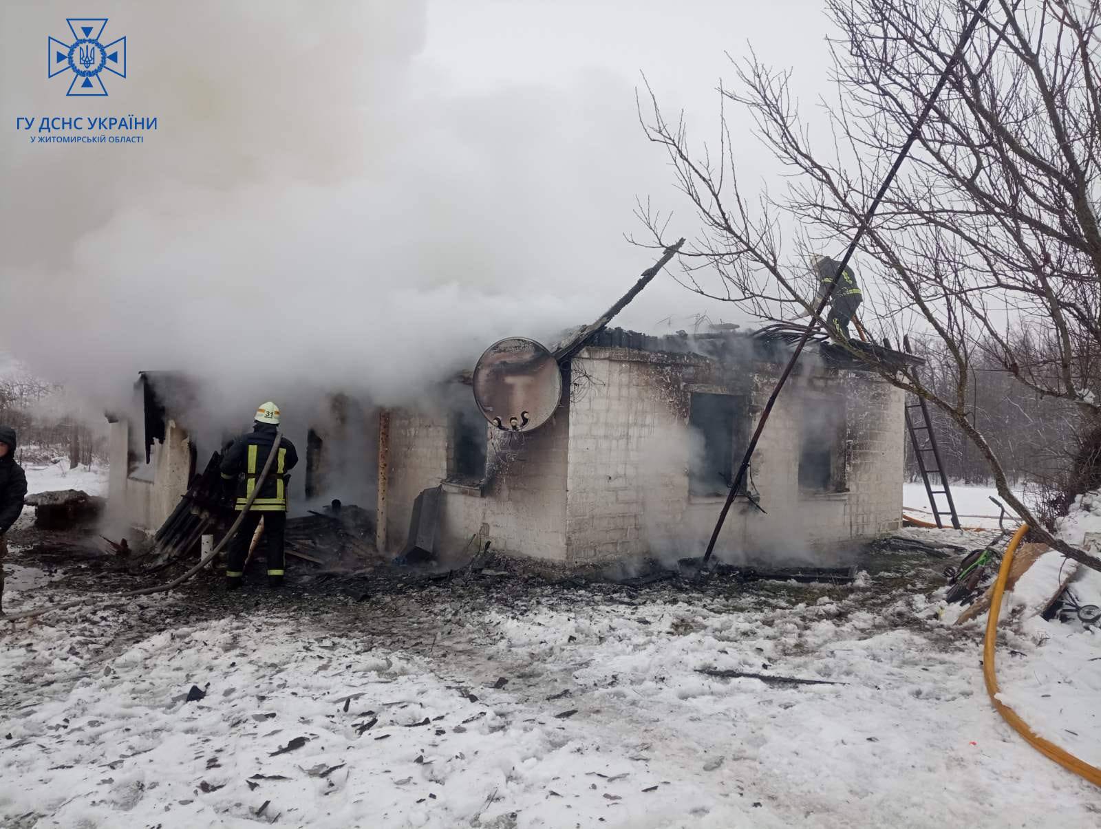 Новини Житомира - фото з Трагедія на Коростенщині: у вогні загинуло троє дітей