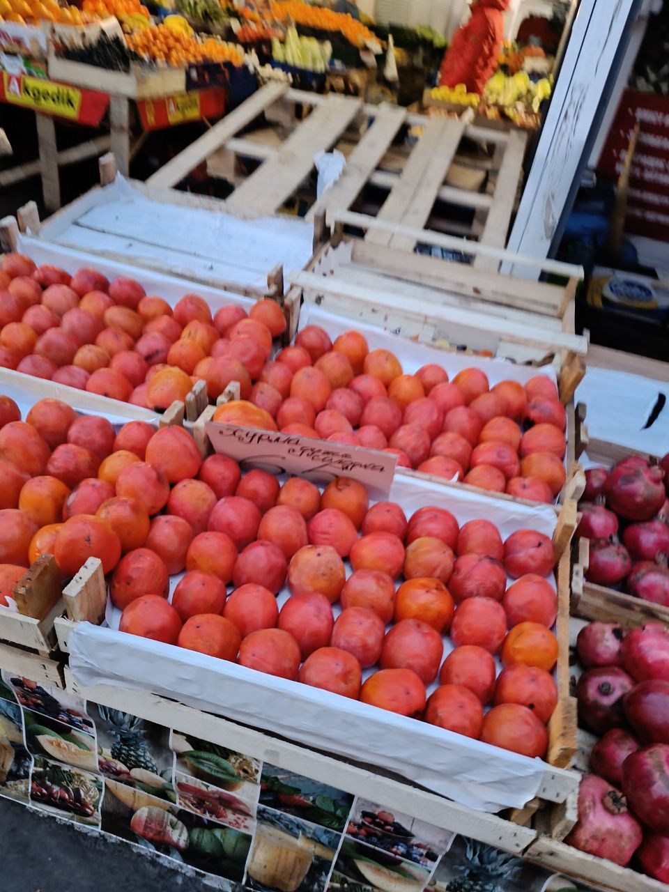 Новини Тернополя - фото з Скільки коштують фрукти та овочі на ринку Тернополя: дізналися, як змінилися ціни