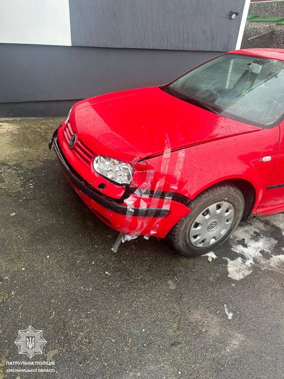 Новини Хмельницького - фото з У Дубовому п’яний водій врізався в паркан та втік