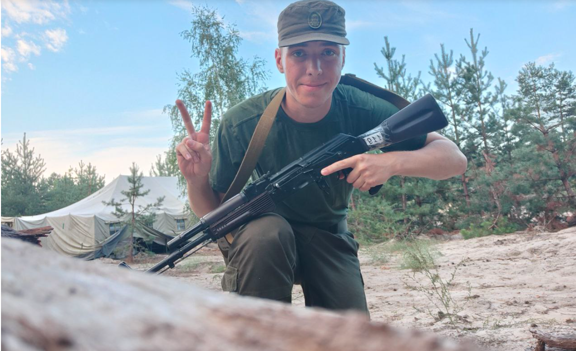 Новини Вінниці - фото з «Тату, вибач, я трохи обманув». Невдовзі 40 днів, як загинув 18-річний студент Яременко, яким він був?