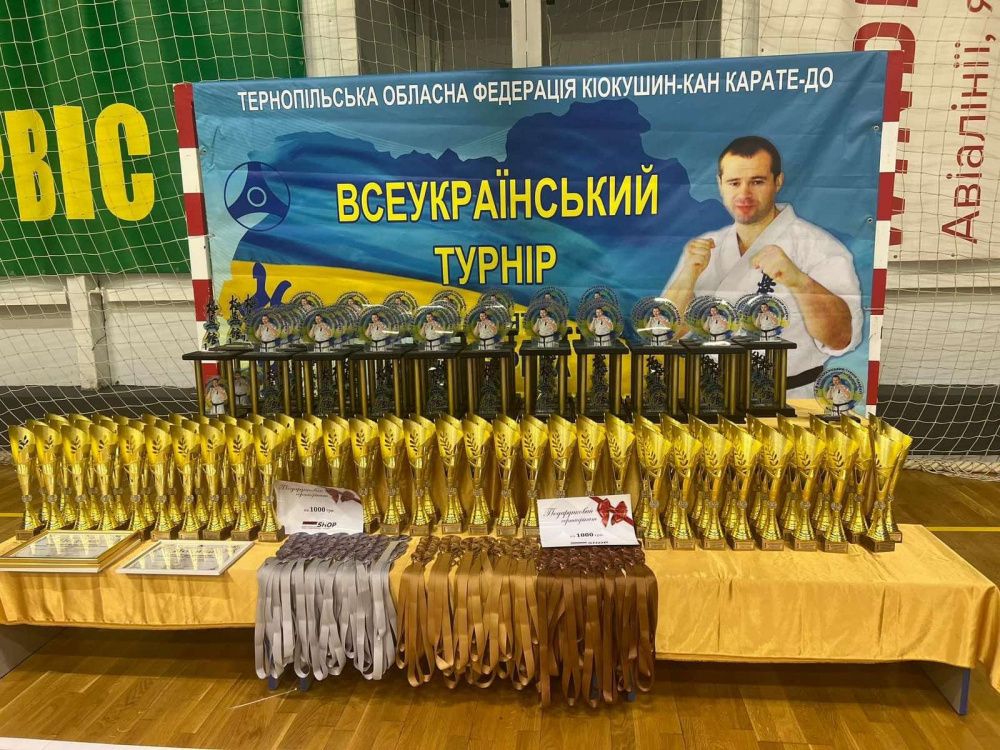 Новини Тернополя - фото з У Тернополі відбувся Всеукраїнський турнір пам’яті Віталія Кушнірика з кіокушин-кан карате-до