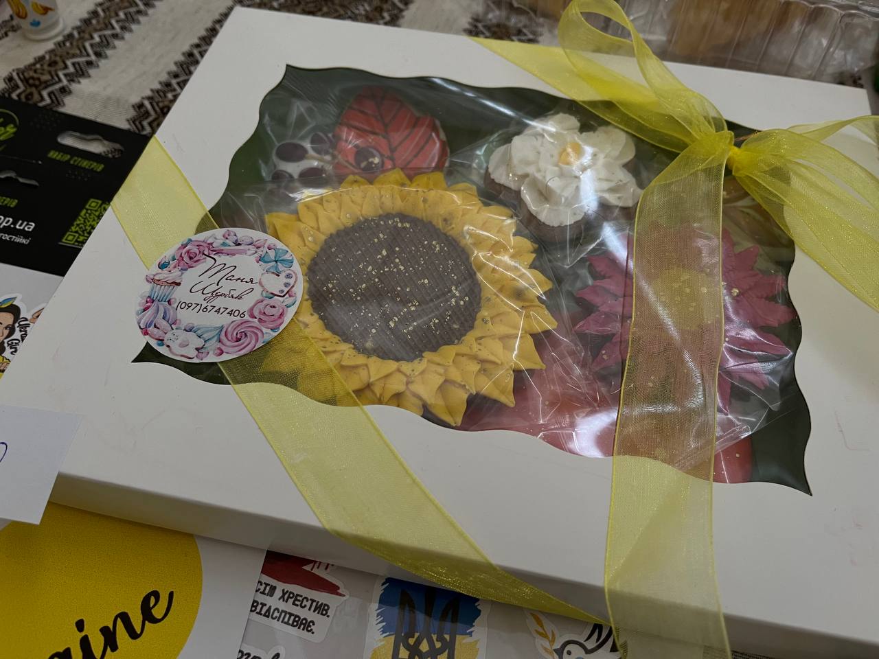 Новини Тернополя - фото з Волонтери Тернополя організували ярмарок, аби придбати авто для військових (ФОТОРЕПОРТАЖ)