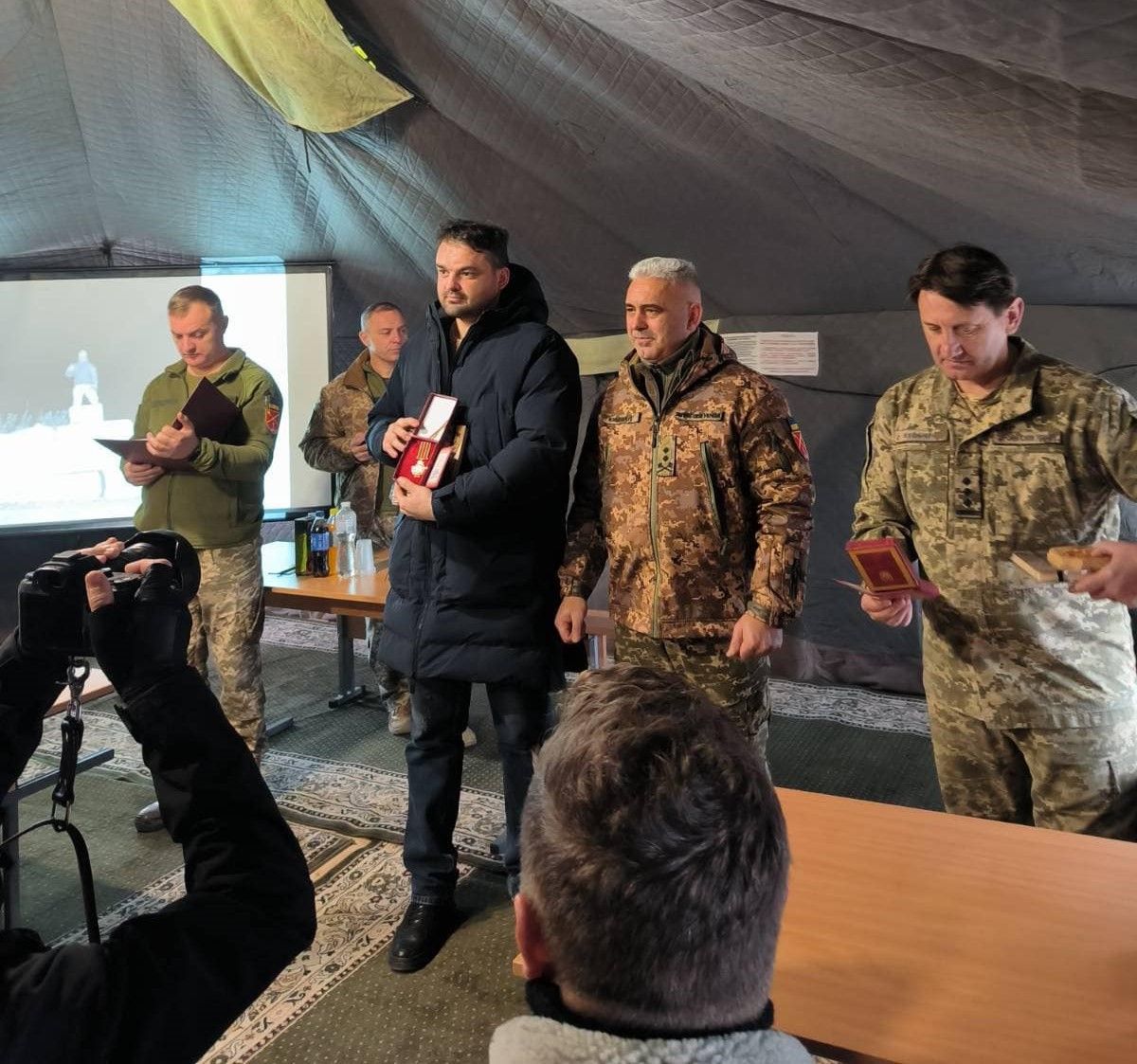 Новини Вінниці - фото з «До останнього «жигуля». Для чого Гуменюкам старі машини і за що генерал нагородив восьмикласника?