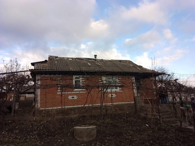 Новини Козятина - фото з На Вінниччині уламки збитого дрона пошкодили приватні будинки. Показали фото Уламки збитого дрона пошкодили будинки у селі Тростянчик на Вінниччині (Фото)