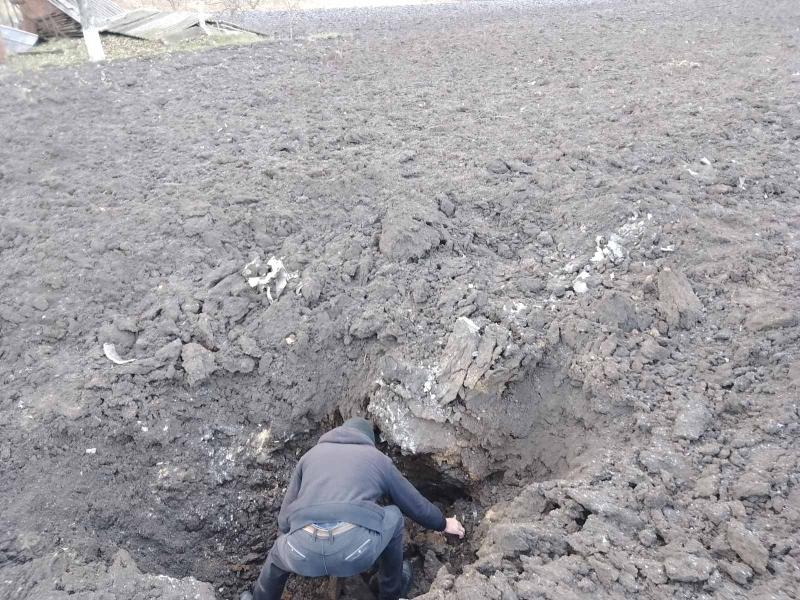 Новини Козятина - фото з На Вінниччині уламки збитого дрона пошкодили приватні будинки. Показали фото Уламки збитого дрона пошкодили будинки у селі Тростянчик на Вінниччині (Фото)