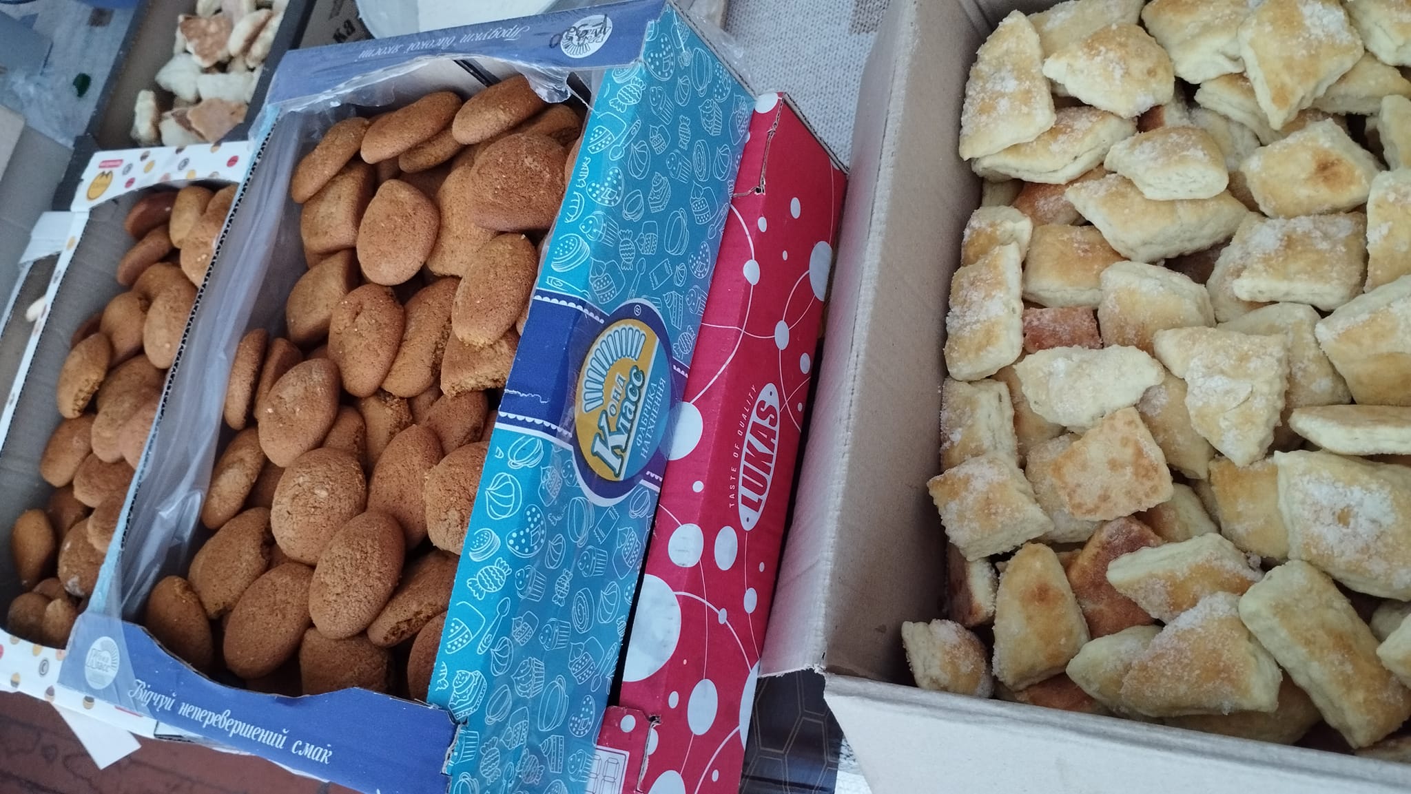 Новини Тернополя - фото з Волонтери Тернопільщини накрили святкові столи для воїнів на передовій