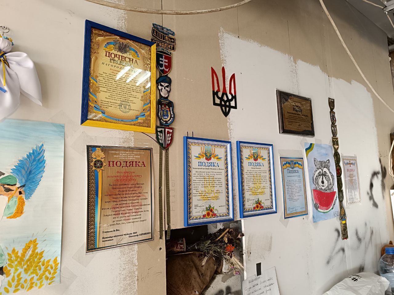 Новини Вінниці - фото з «Наймолодшому волонтеру було 7, а найстаршому 82». Як плетуть сітки у центрі «Ми разом»
