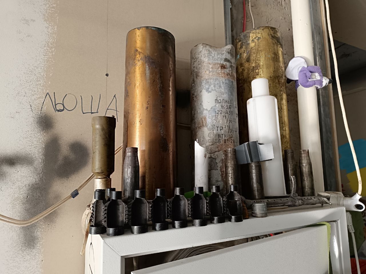 Новини Вінниці - фото з «Наймолодшому волонтеру було 7, а найстаршому 82». Як плетуть сітки у центрі «Ми разом»