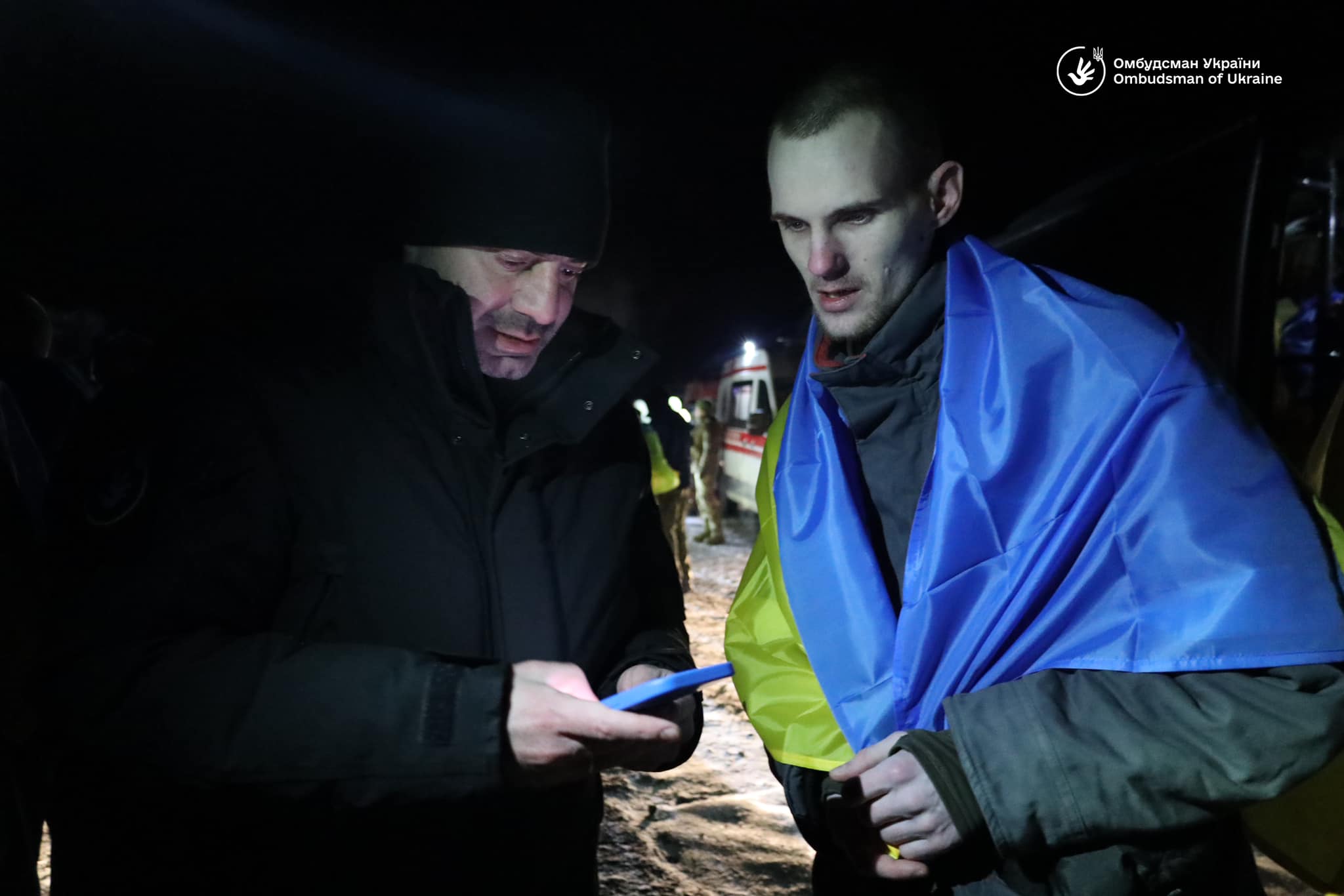 Новини Хмельницького - фото з Найбільший обмін полоненими: додому повернулися 230 українських захисників (ФОТО, ВІДЕО)
