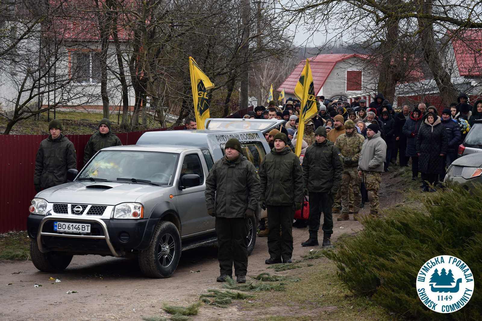 Новини Тернополя - фото з Шумська громада провела в останню путь гранатометника Микиту Бєлякова