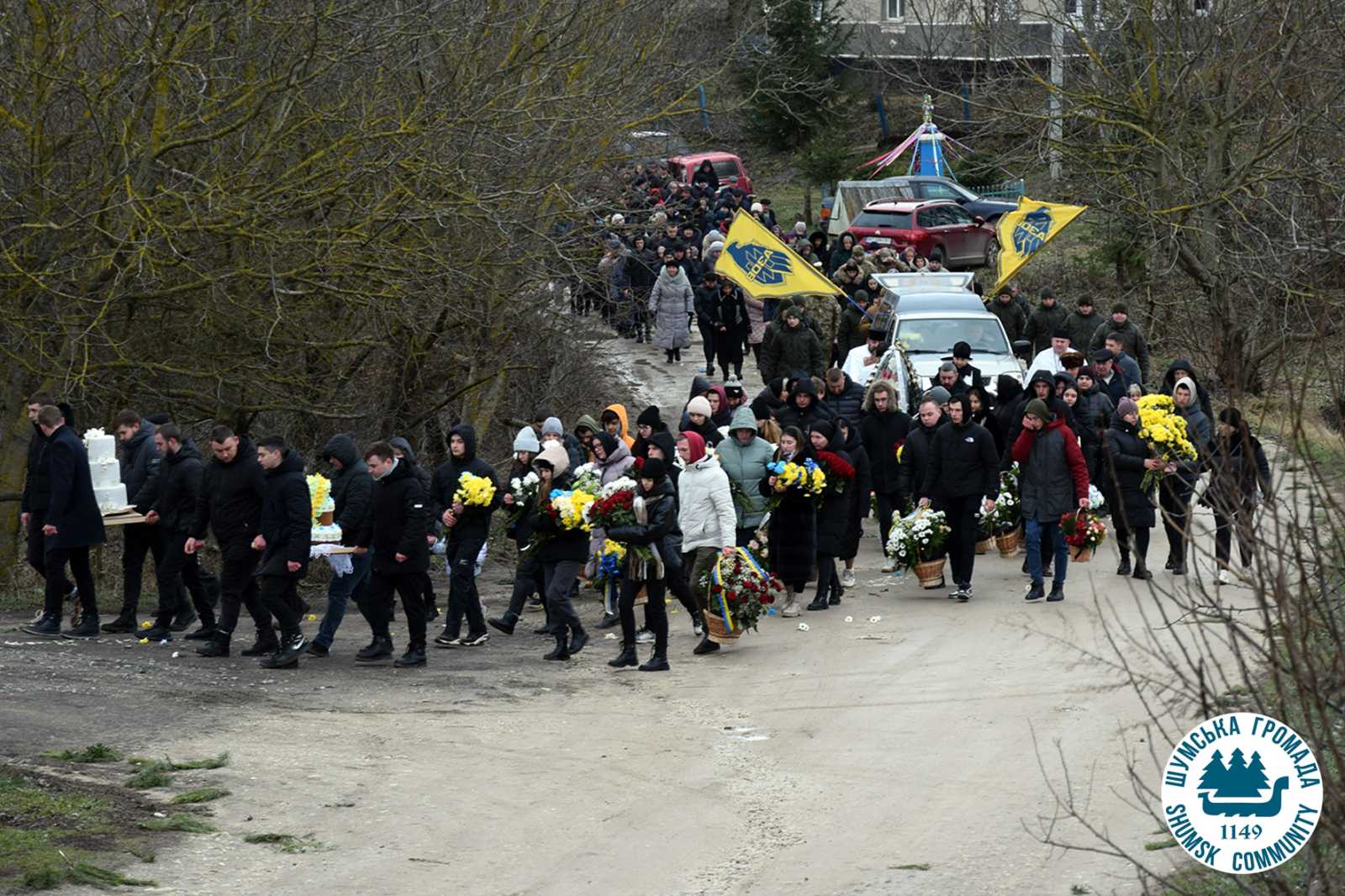 Новини Тернополя - фото з Шумська громада провела в останню путь гранатометника Микиту Бєлякова