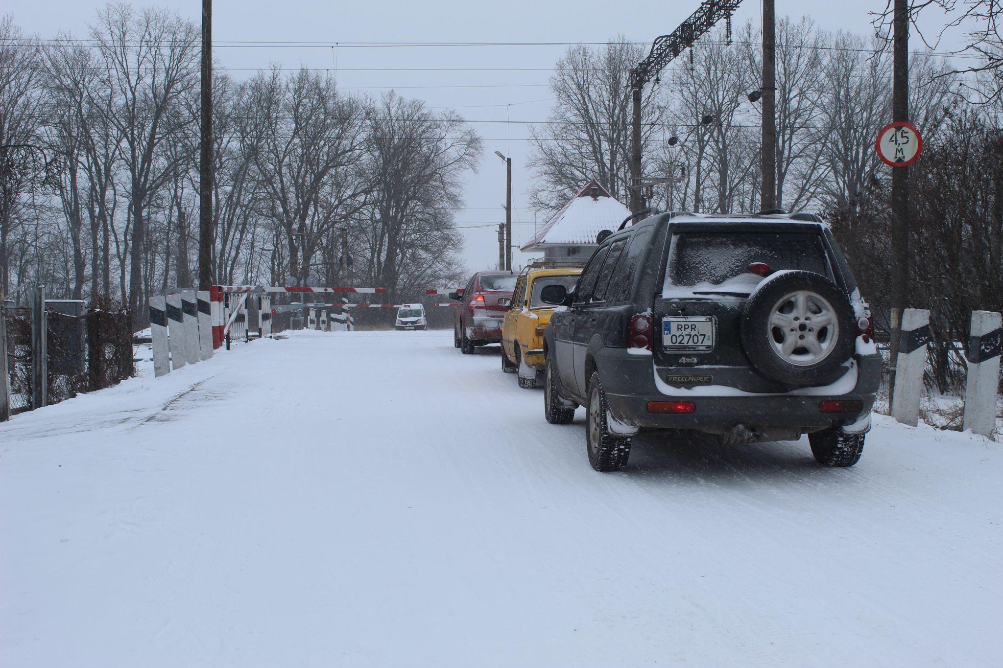 Новини Козятина - фото з Снігопад додав клопоту пішоходам, а у водіїв все добре