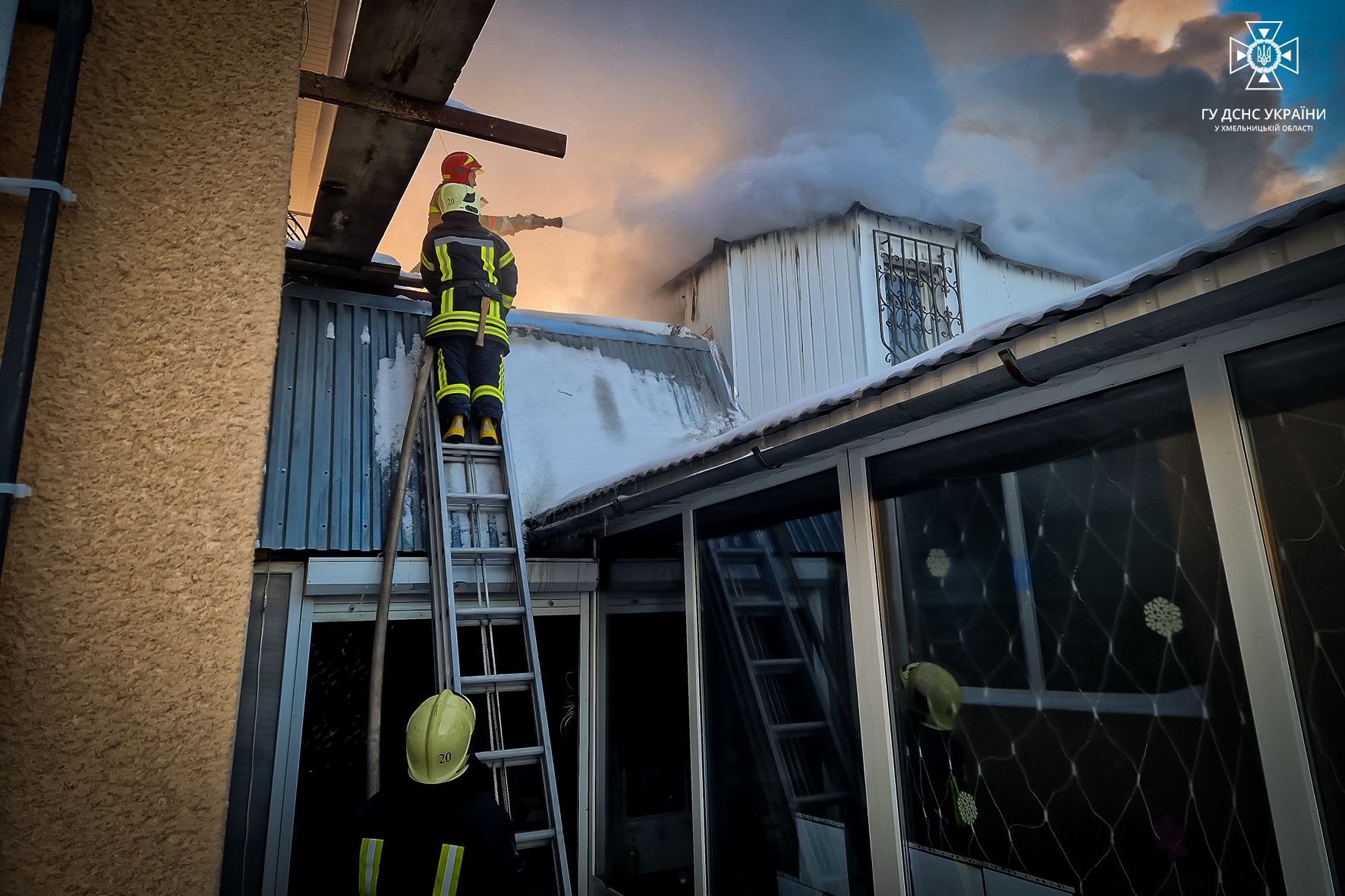 Новини Хмельницького - фото з Пожежа магазину в Чемерівцях: ніхто не постраждав