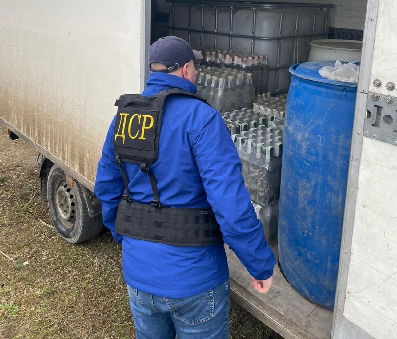 Новини Тернополя - фото з Судитимуть організаторів підпільного алкоцеху на Тернопільщині — Генпрокуратура