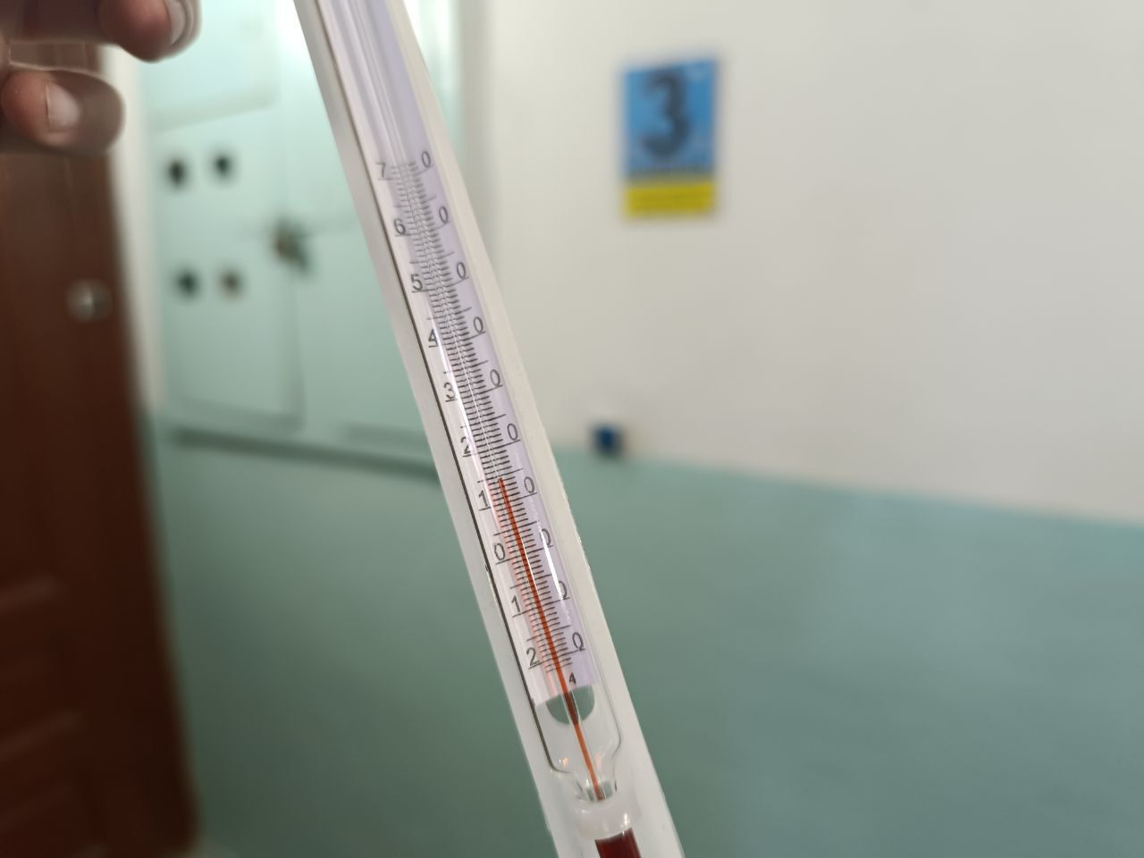 Новини Тернополя - фото з Подекуди на 10 градусів менше від норми: «20 хвилин» перевірили, чи дійсно тепло у під'їздах