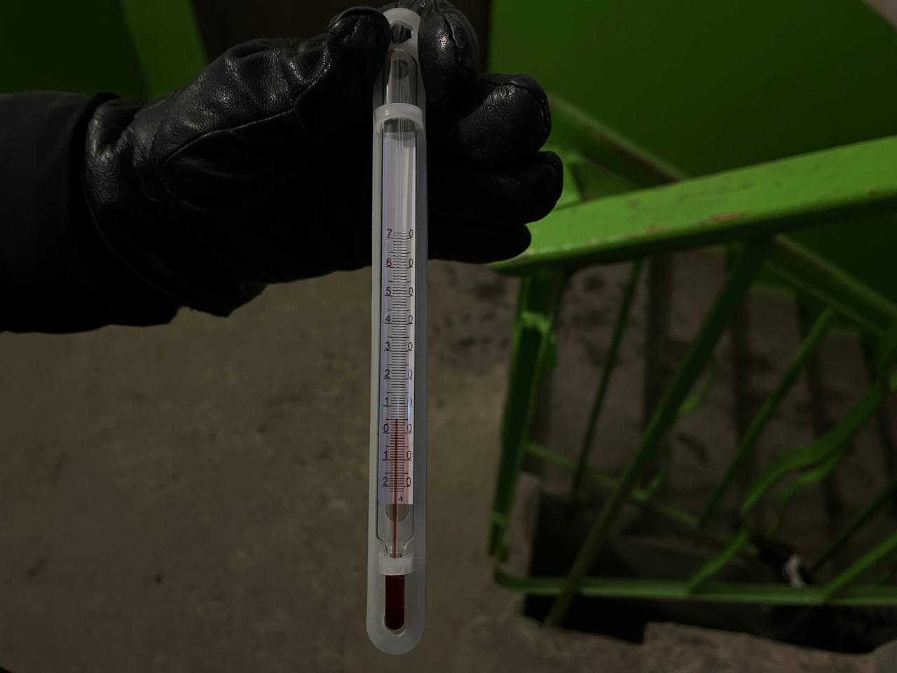 Новини Тернополя - фото з Подекуди на 10 градусів менше від норми: «20 хвилин» перевірили, чи дійсно тепло у під'їздах