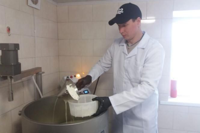 Сировар з Літина виграв два гранти на мільйон гривень. Як йому це вдалося і що радить іншим?