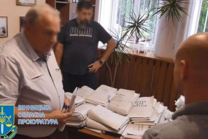 Збитки на майже 14 мільйонів. Отримав підозру екскерівник вінницької транспортної компанії
