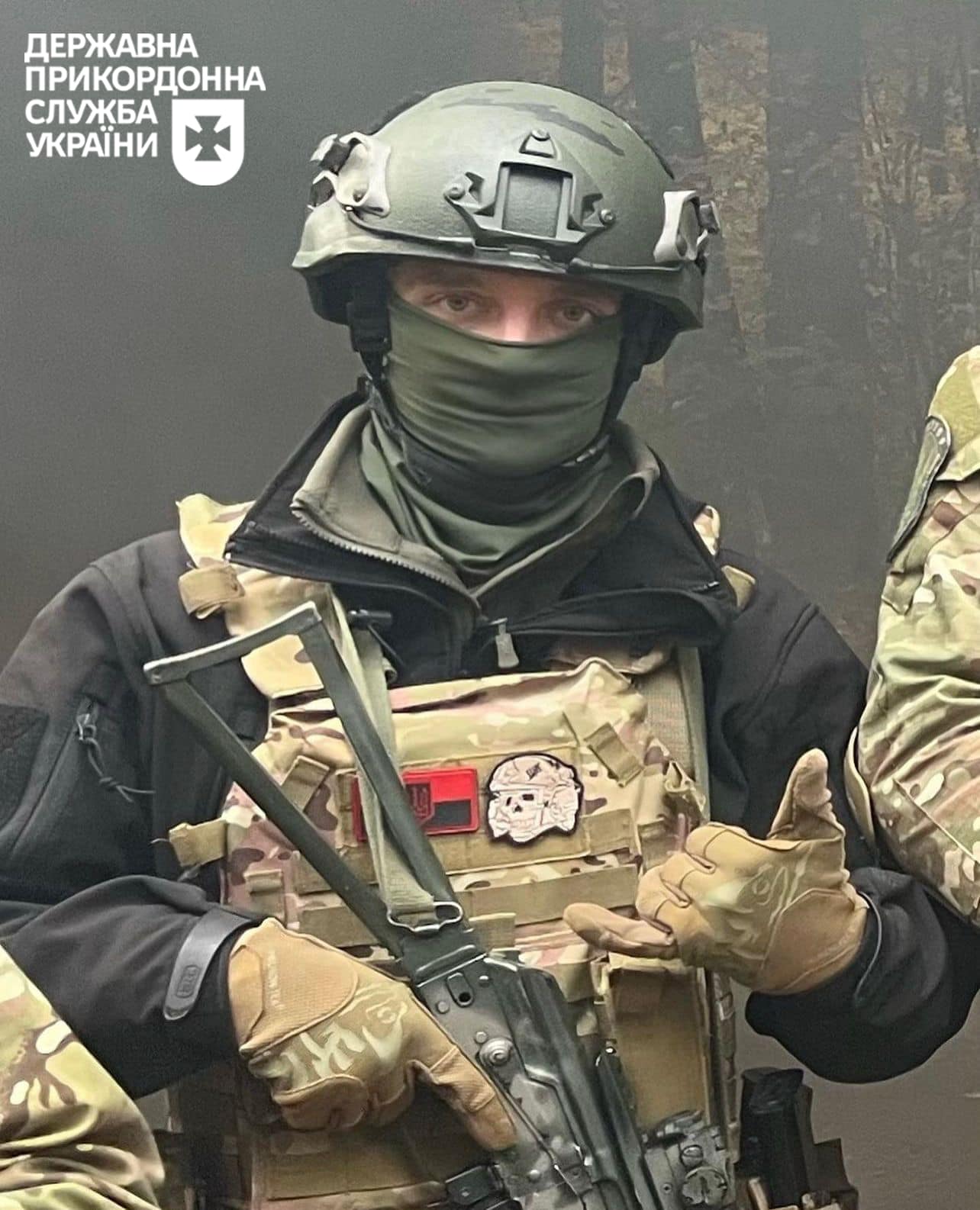 Новини Хмельницького - фото з Рідні загиблого прикордонника зі Старокостянтинова передали дрони для війська