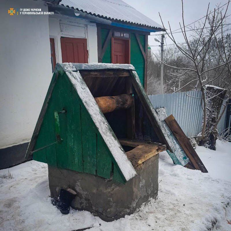 Новини Тернополя - фото з На Тернопільщині жінка впала у 20-метрову криницю
