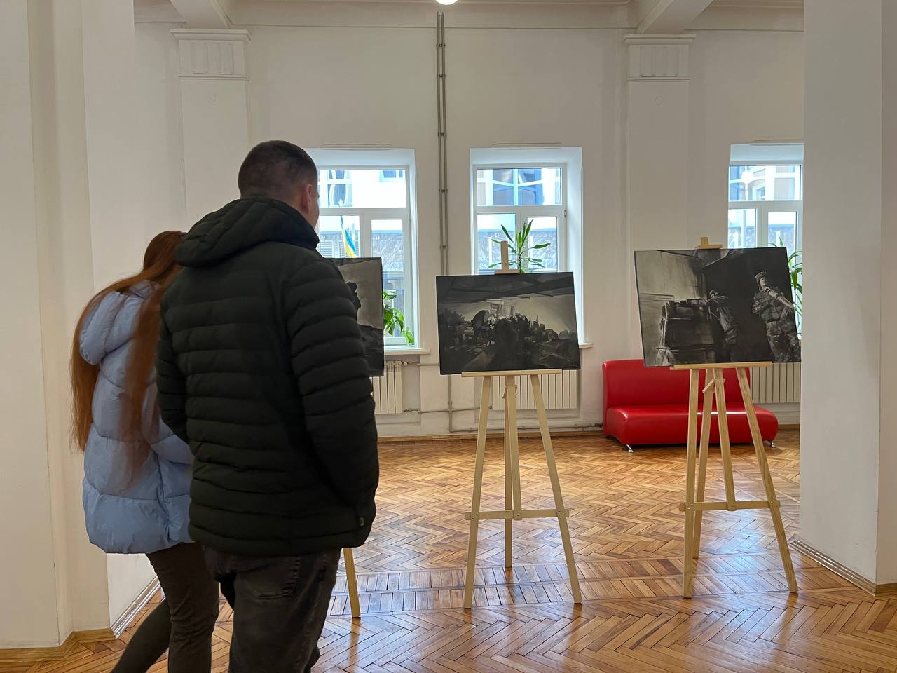 Новини Тернополя - фото з Про війну без прикрас: у Тернополі відкрили виставку картин загиблого Олега Дробоцького