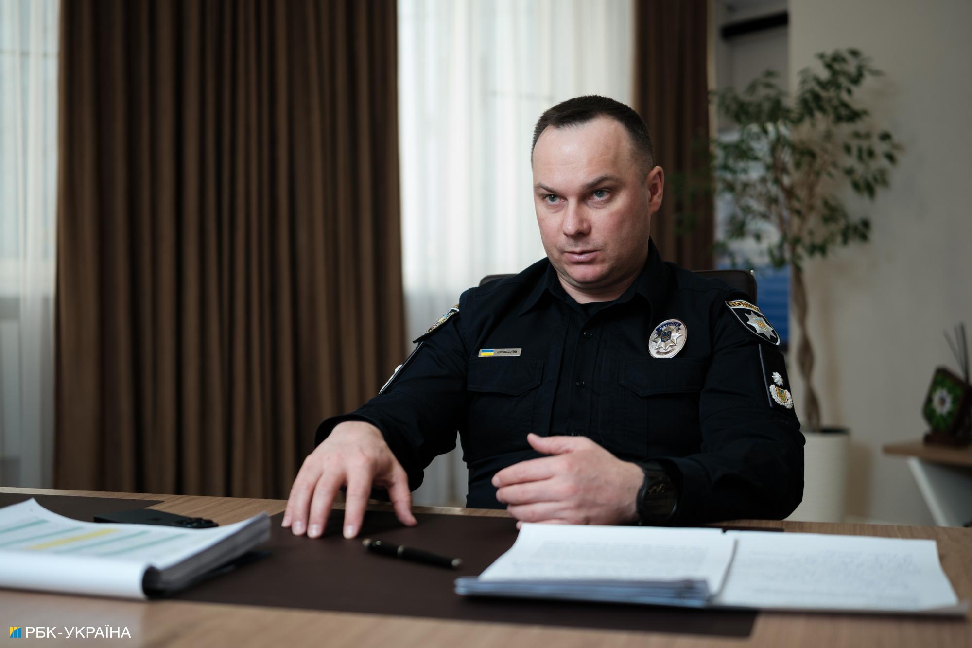 Новини Тернополя - фото з Поліцейські не будуть особисто ходити роздавати повістки: керівник Нацполіції Іван Вигівський Голова Нацполіції Іван Вигівський: Поліцейські не будуть особисто ходити роздавати повістки